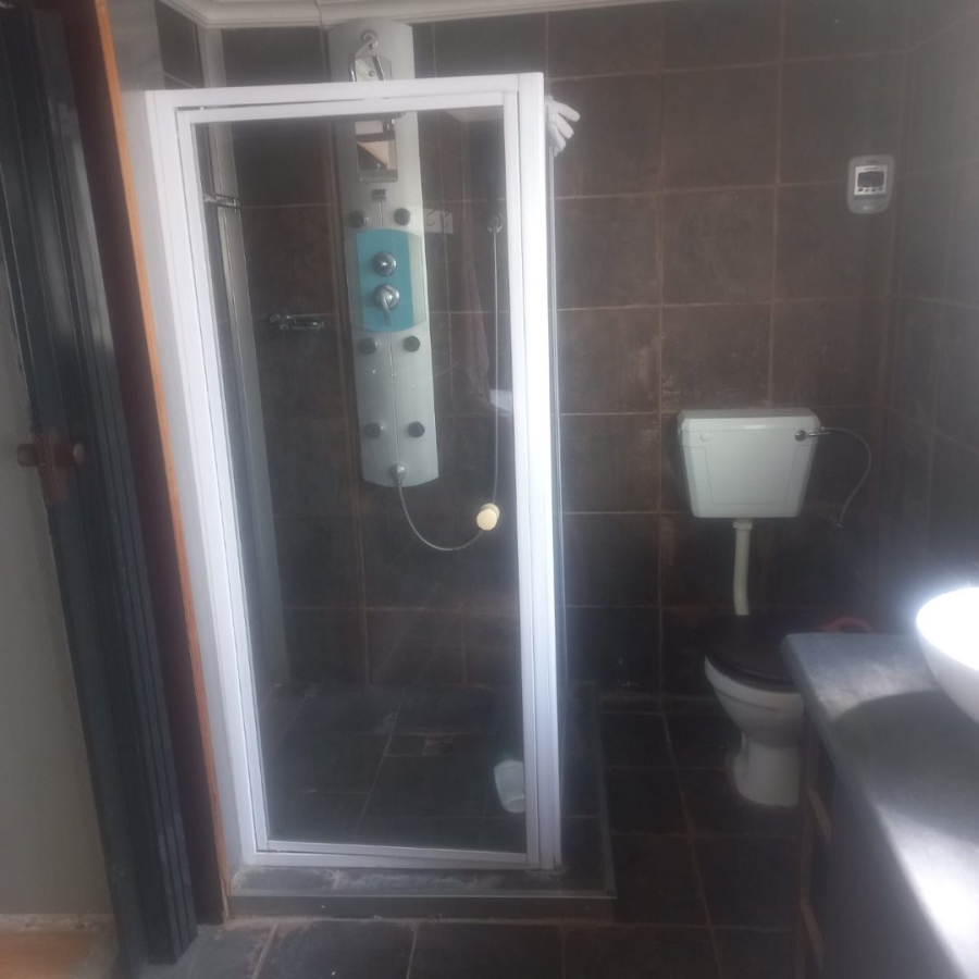 3 Bedroom Property for Sale in Presidentia Free State